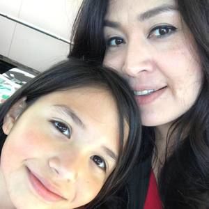 Meet your Posher, Lea